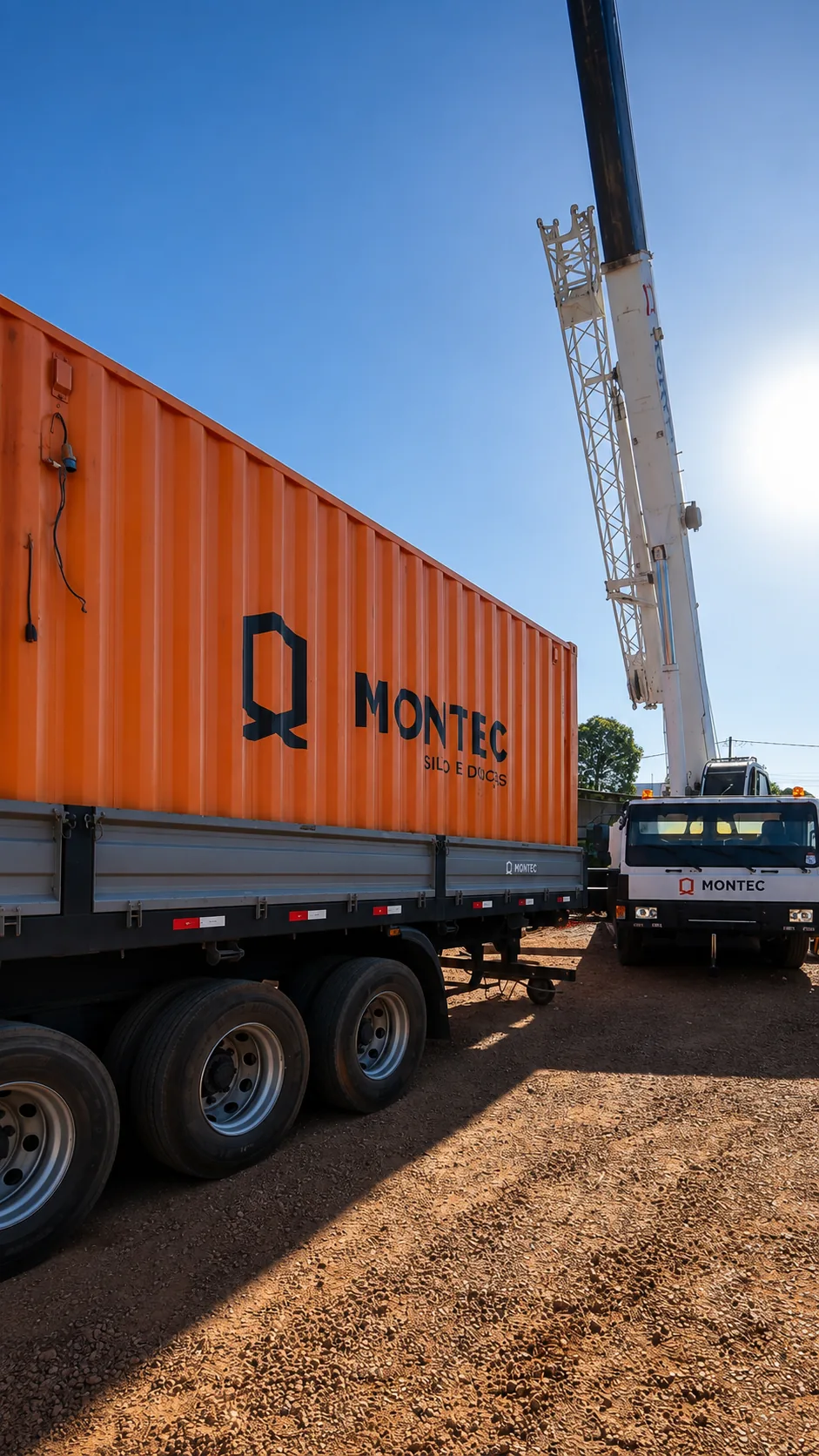 Içamento de container com guindaste Montec